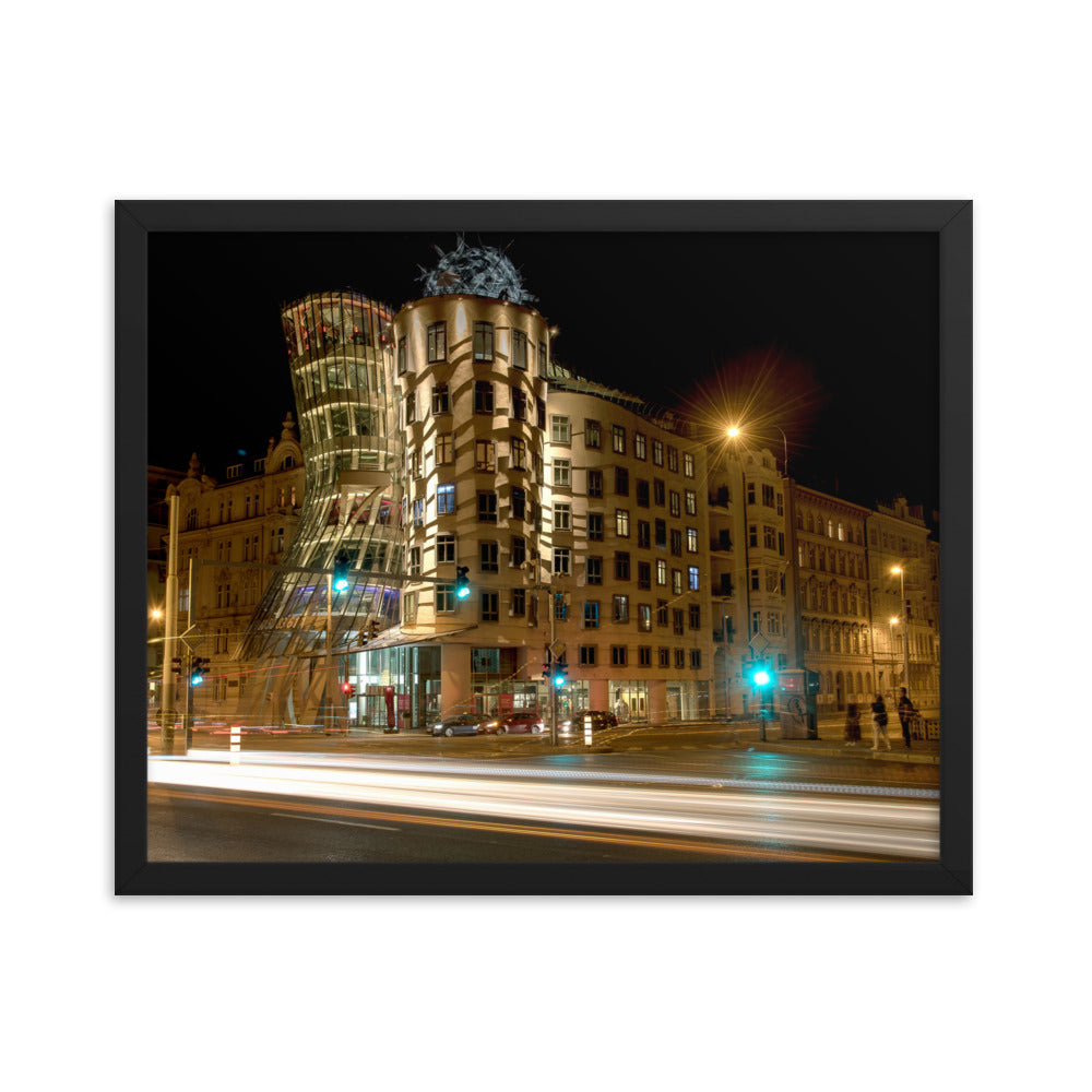Dancing House (Luster)