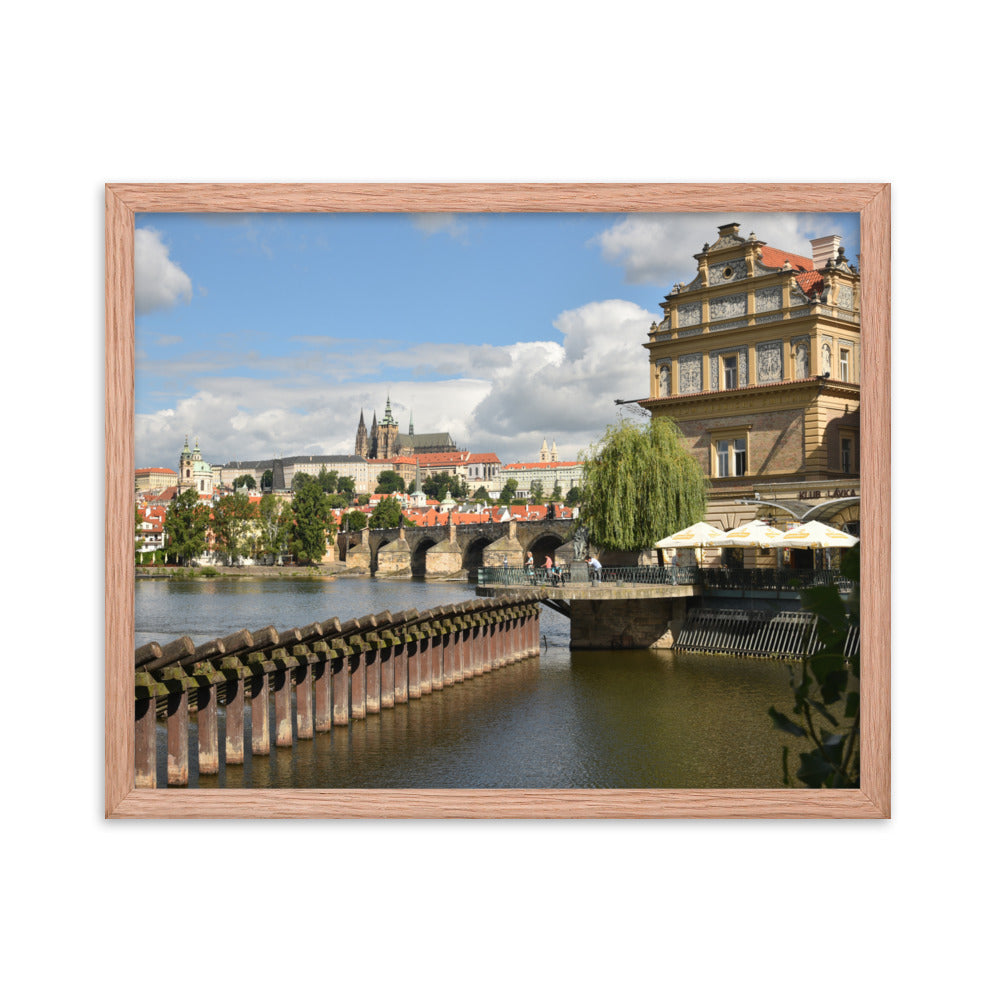 Novotny Footbridge (Luster)