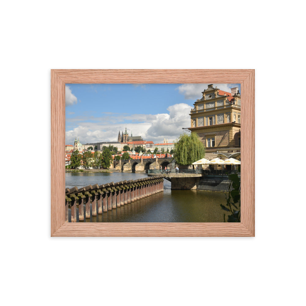 Novotny Footbridge (Luster)